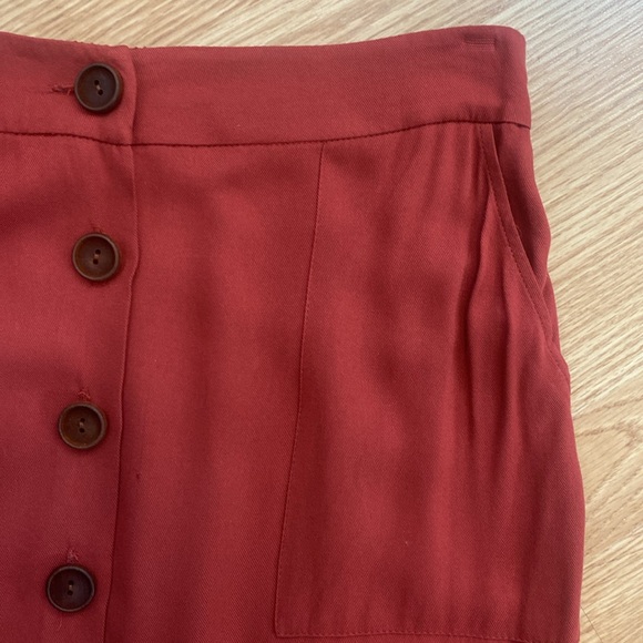 Forever 21 Auburn Button-Front Skirt - Picture 4 of 10